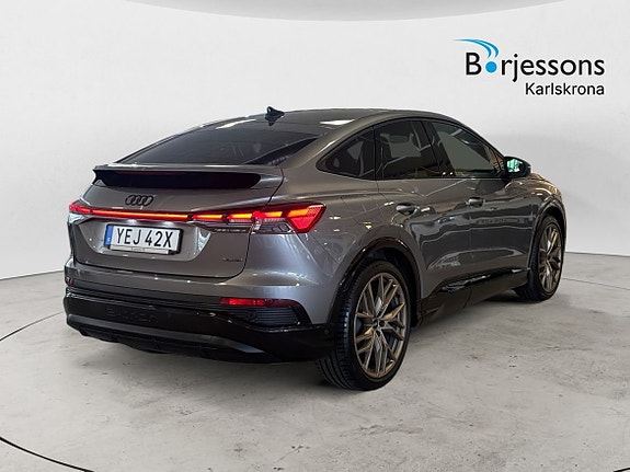 Audi Q4 e-tron 3 of 20