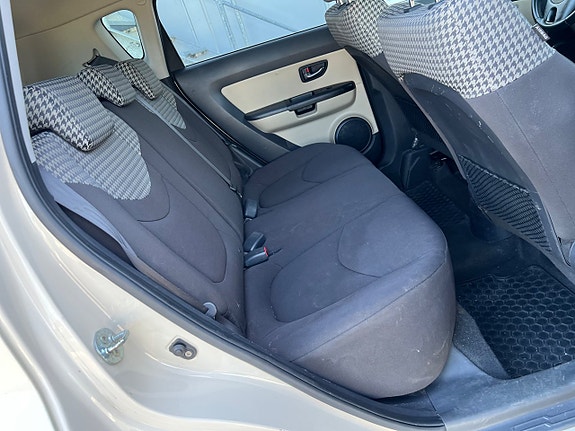 Kia Soul 14 of 26
