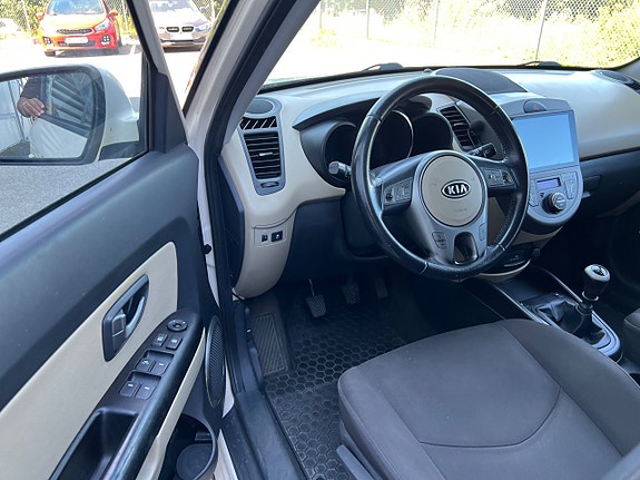 Kia Soul 7 of 26