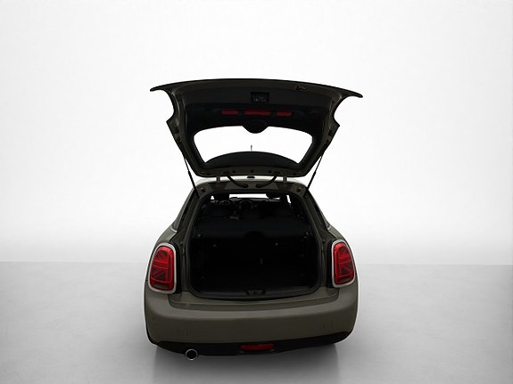 MINI Cooper 24 of 28