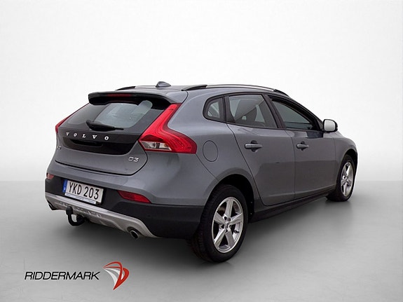 Volvo V40 Cross Country 8 of 30