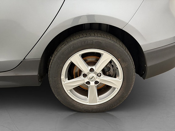 Volvo V40 Cross Country 29 of 30