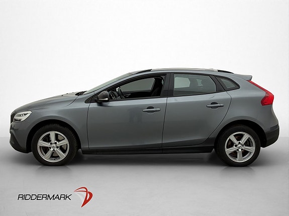 Volvo V40 Cross Country 4 of 30
