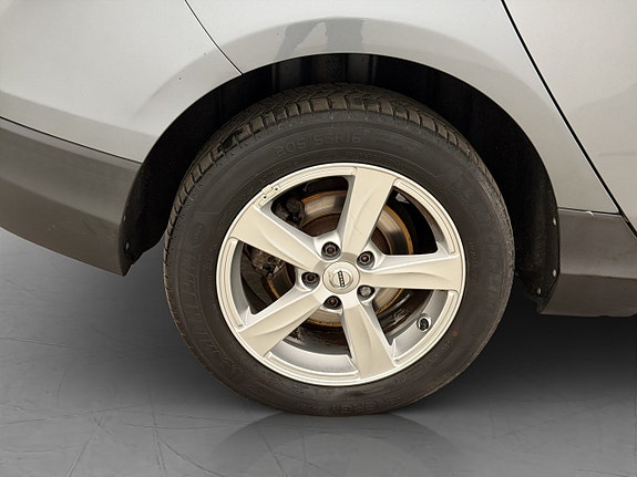 Volvo V40 Cross Country 30 of 30