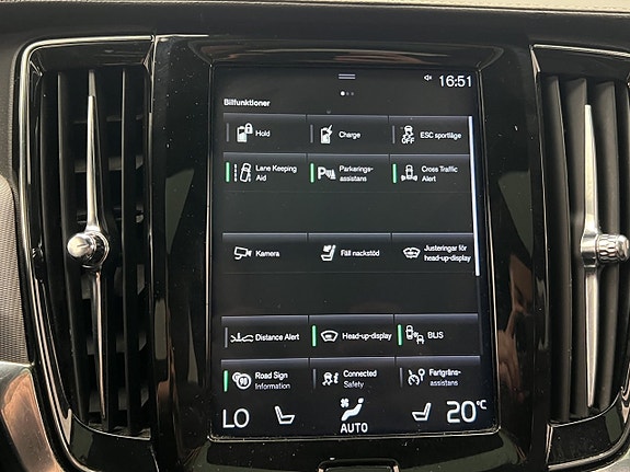 Volvo V90 25 of 30