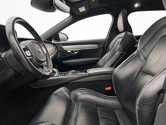 Volvo V90 12 of 30