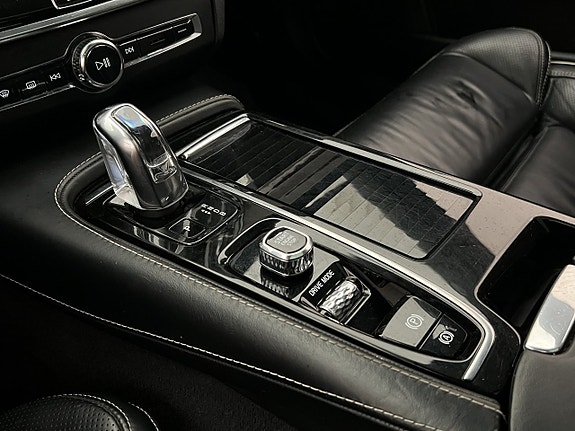 Volvo V90 30 of 30