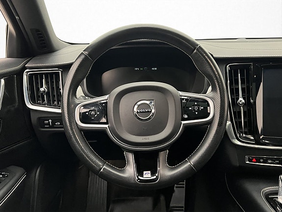 Volvo V90 15 of 30