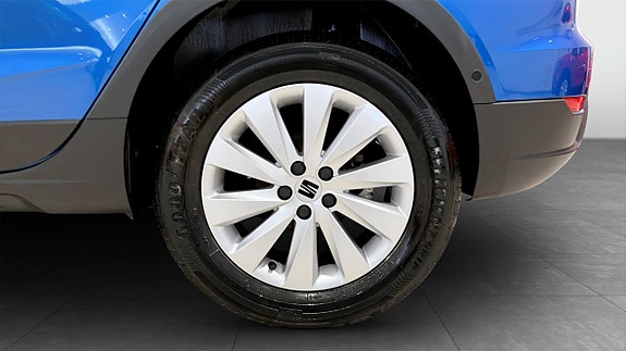 Seat Arona 6 of 12