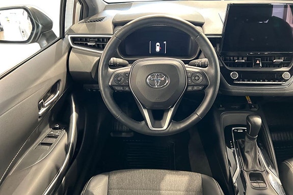 Toyota Corolla 11 of 21
