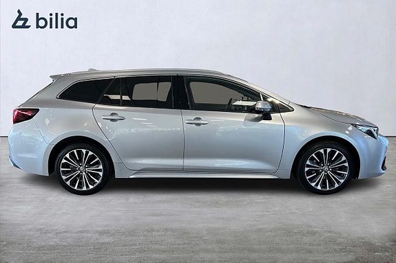 Toyota Corolla 18 of 21