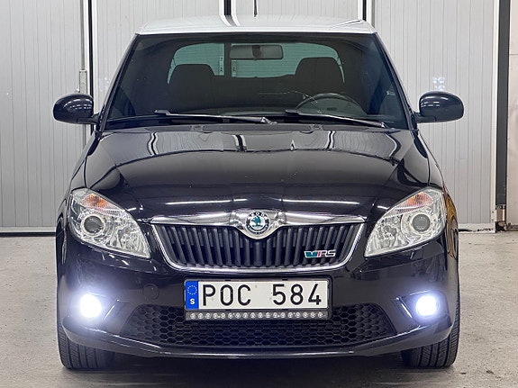 Skoda Fabia 2 of 27