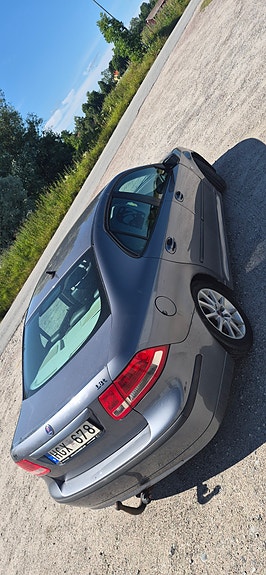 Saab 9-3 2 of 5