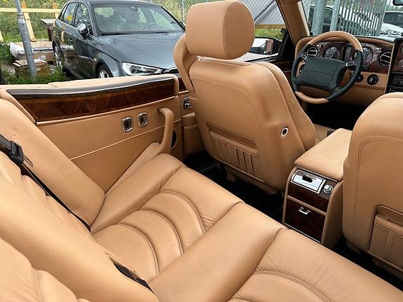 Bentley Azure 19 of 25