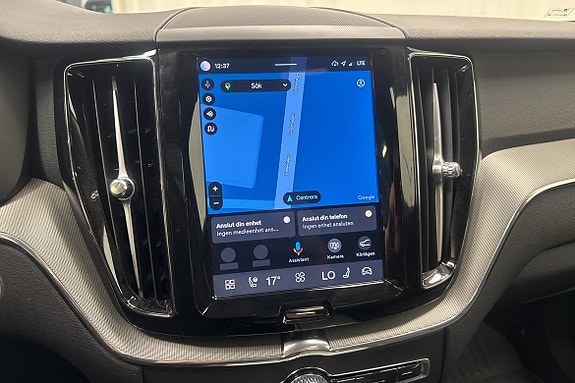 Volvo XC60 17 of 25