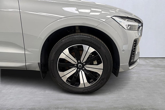 Volvo XC60 14 of 25