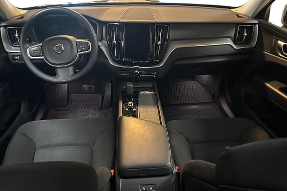 Volvo XC60 9 of 15