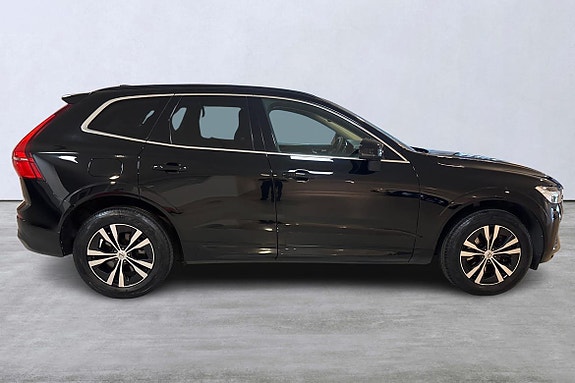 Volvo XC60 3 of 15