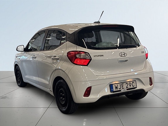 Hyundai i10 5 of 22