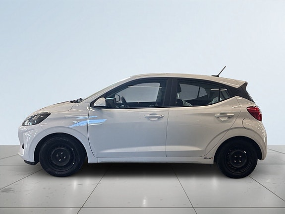 Hyundai i10 3 of 22