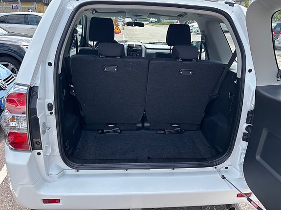 Suzuki Grand Vitara 13 of 14