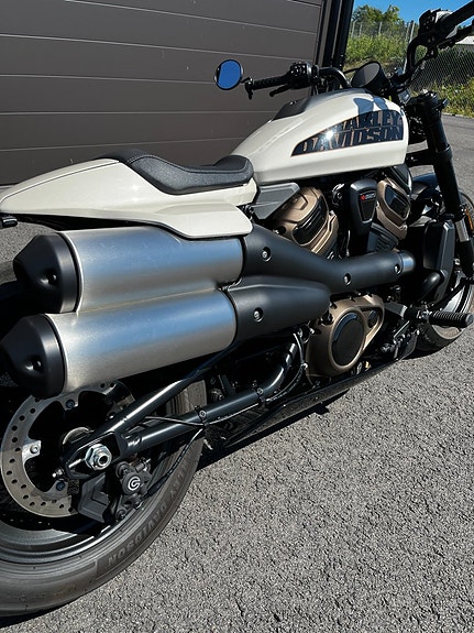 Harley-Davidson Sportster S 5 of 5
