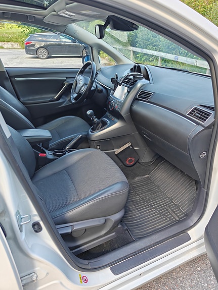 Toyota Verso 11 of 11