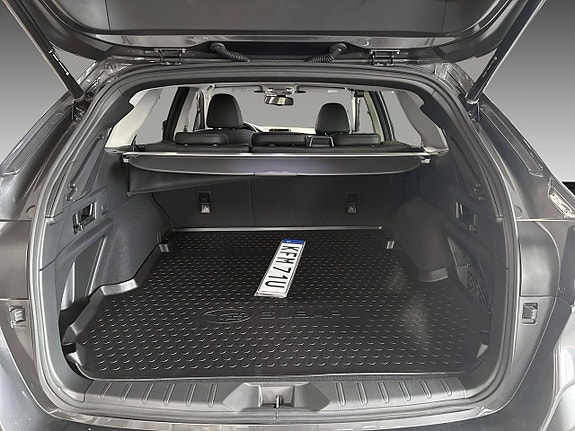 Subaru Outback 7 of 15