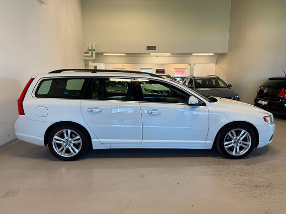Volvo V70 5 of 5