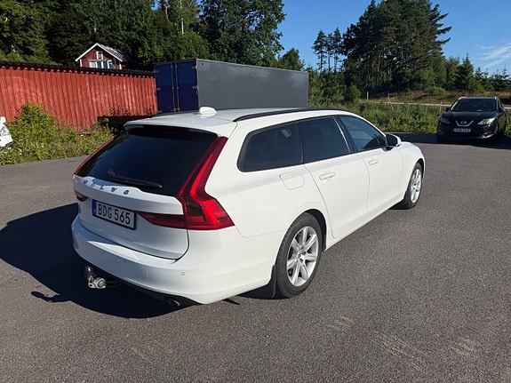 Volvo V90 5 of 5