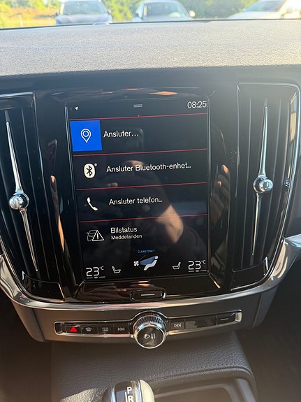 Volvo V90 17 of 23
