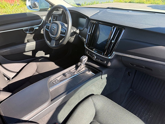 Volvo V90 9 of 23