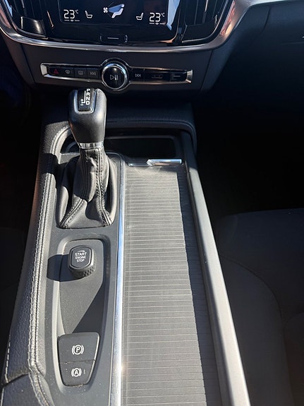 Volvo V90 18 of 23