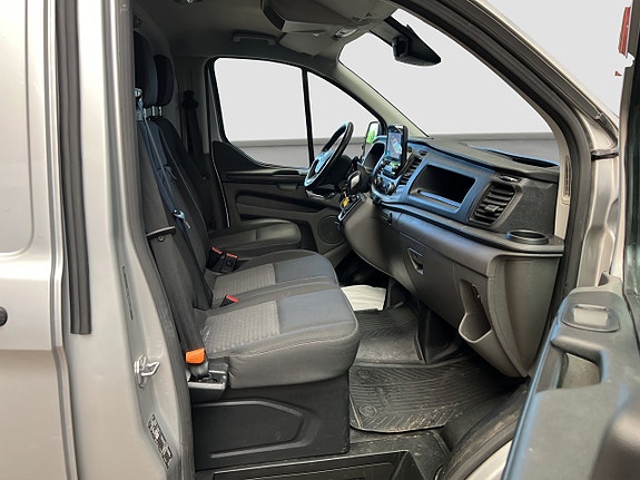 Ford Transit Custom 17 of 20