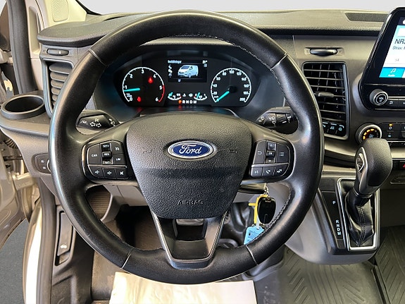 Ford Transit Custom 12 of 20
