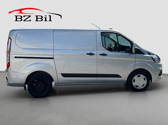Ford Transit Custom 7 of 20