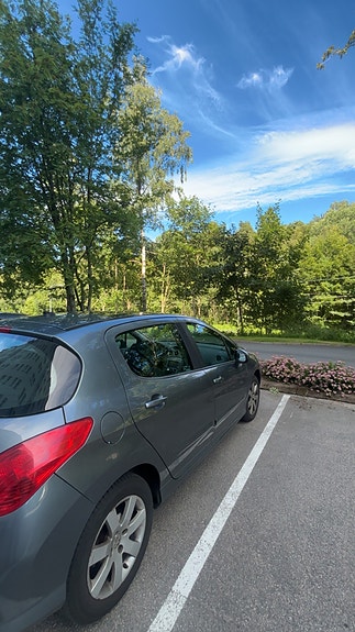 Peugeot 308 4 of 4