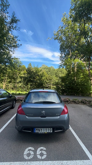 Peugeot 308 3 of 4