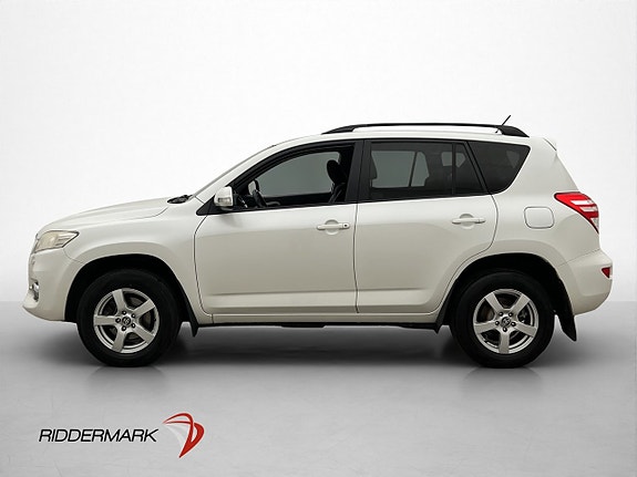 Toyota RAV4 5 of 30