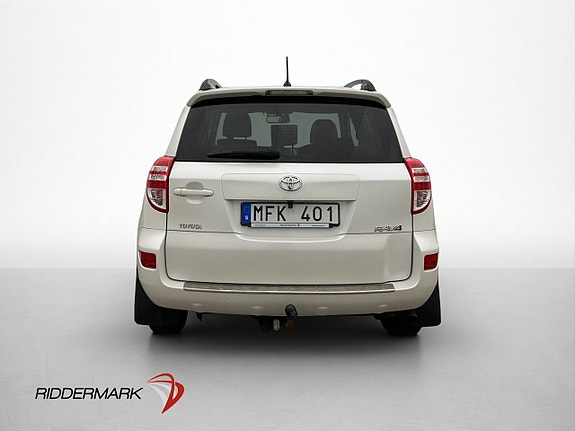 Toyota RAV4 7 of 30