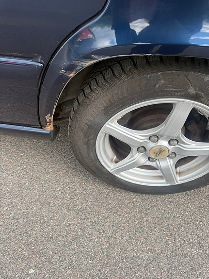 Volvo V70 5 of 5