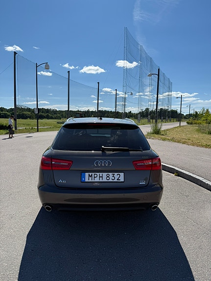 Audi A6 5 of 8