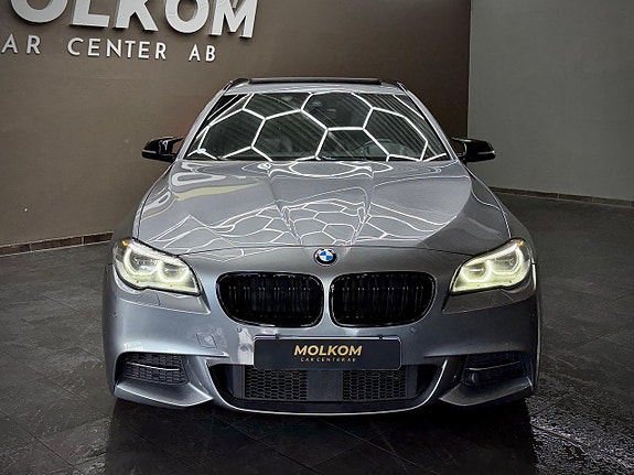BMW 530d 2 of 5