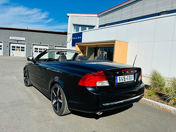 Volvo C70 5 of 5