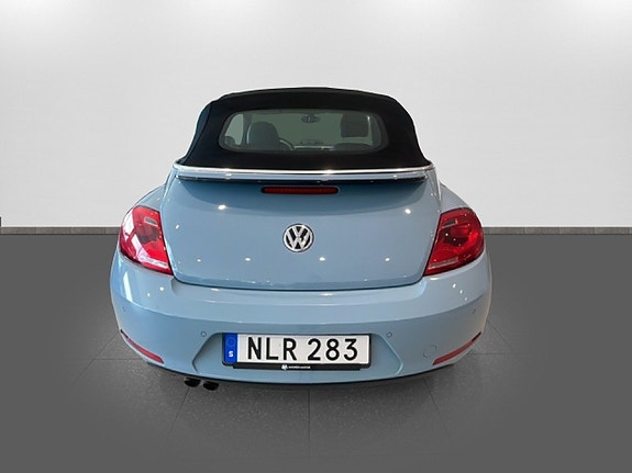 Volkswagen Beetle 5 of 5