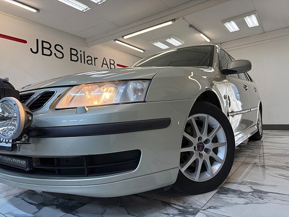 Saab 9-3 3 of 5