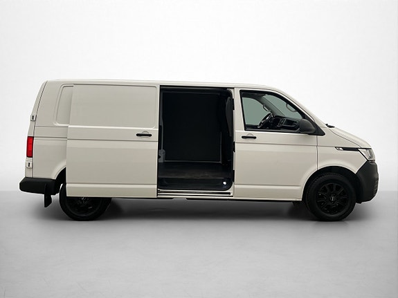 Volkswagen Transporter 11 of 30