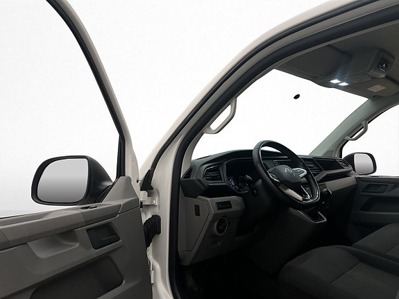 Volkswagen Transporter 15 of 30