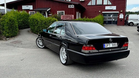 Mercedes-Benz S500 7 of 17