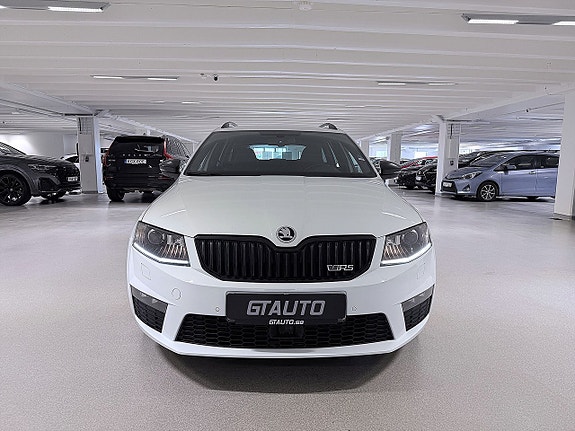 Skoda Octavia 3 of 30